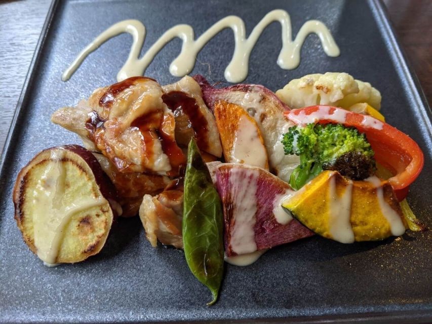 Nagano: Snow Monkeys, Zenkoji Temple & Sake Day Trip - Meeting Point