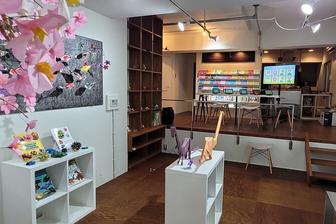 Origami Fun for Families & Beginners in Asakusa - Immersive Origami Experience