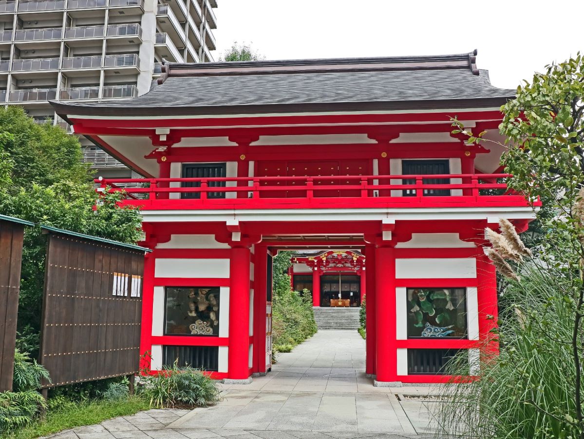 naruka-tenjin-shrine-nishi-shinjuku-1