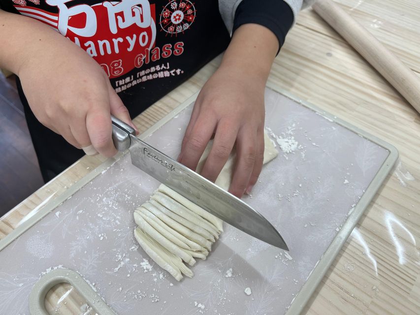 Kyoto: Japanese Udon and Sushi Cooking Class With Tastings - Key Takeaways