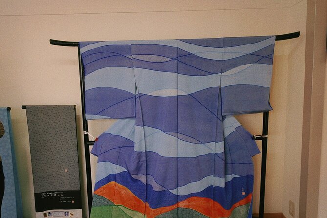 Licensed Guide Tokyo Traditional Dyeing Experience Tour - Just The Basics