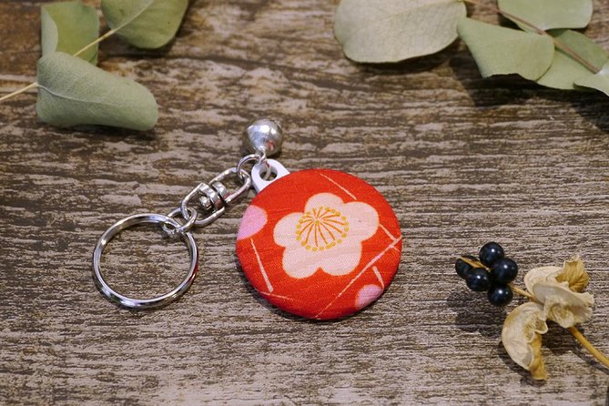 Make Unique Items With Kimono Fabric in a Café Kimono Fabric Keyring (38mm) - Key Takeaways