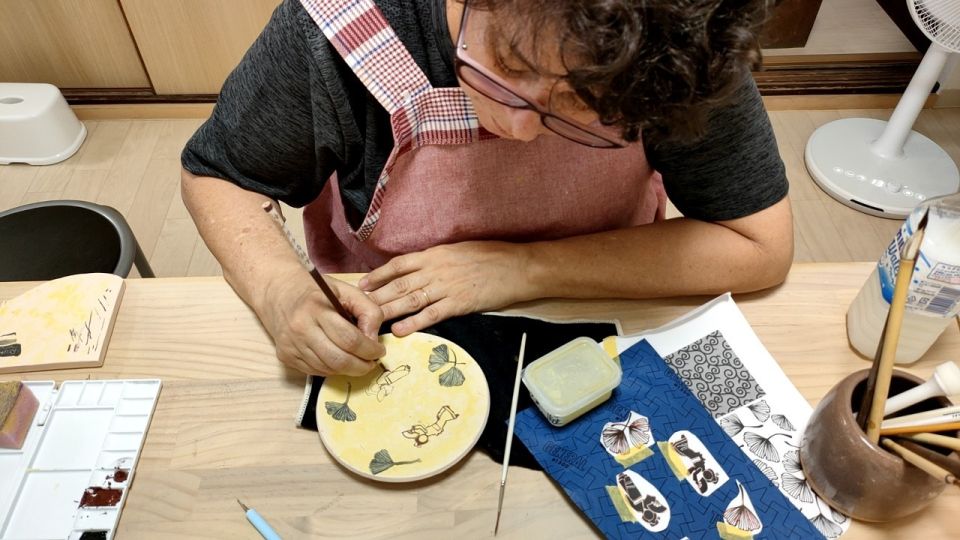 Osaka: Private Ceramic Painting Workshop - Key Takeaways