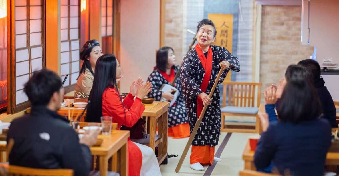 Tokyo: Yakatabune Cruise With Meal and Traditional Show - Key Takeaways